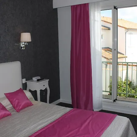Les Colonnes Hotel